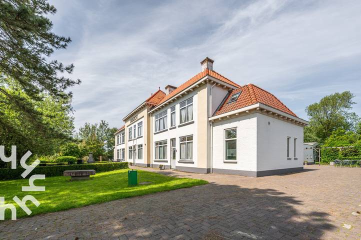 Ferienhaus für 23 Personen, mit Terrasse und Garten