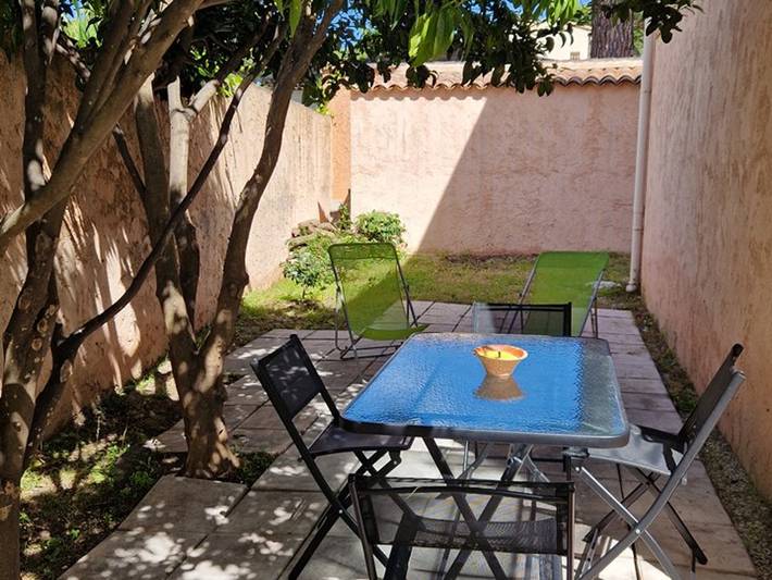 Appartamento per 3 persone, con Terrazza e Giardino a Hyeres