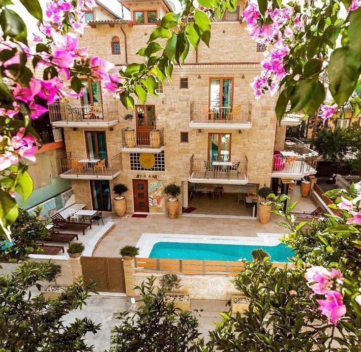 B&b per 4 persone, con Balcone e Terrazza nonché Piscina e Panorama in Parga