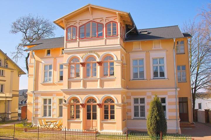 Ferienwohnung für 6 Personen, mit Terrasse in Ahlbeck
