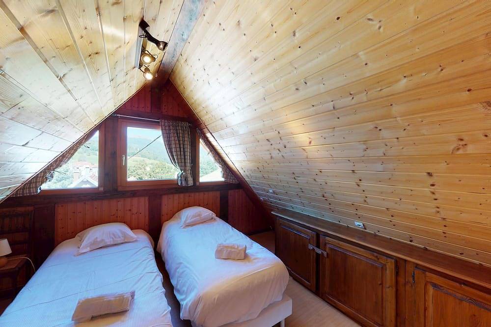 Appartement entier, Gîte chaleureux du Panoramic 4-6 pers 2ch wifi vue montagne in Sondernach, Parc naturel régional des Ballons des Vosges