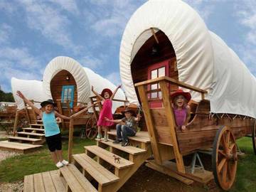 Location de vacances pour 5 personnes, avec terrasse, animaux acceptés à Suzy