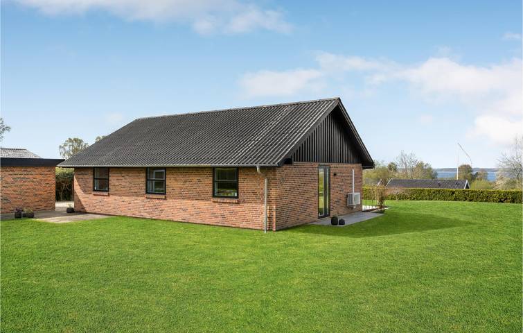 Ferienhaus für 6 Personen mit Sauna in Ølsted, Hovedstaden