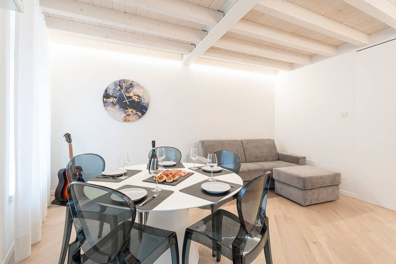 Hel lägenhet, Apartment 'Flat 2' Wi-Fi and Air Conditioning in Salò, Gardabergen