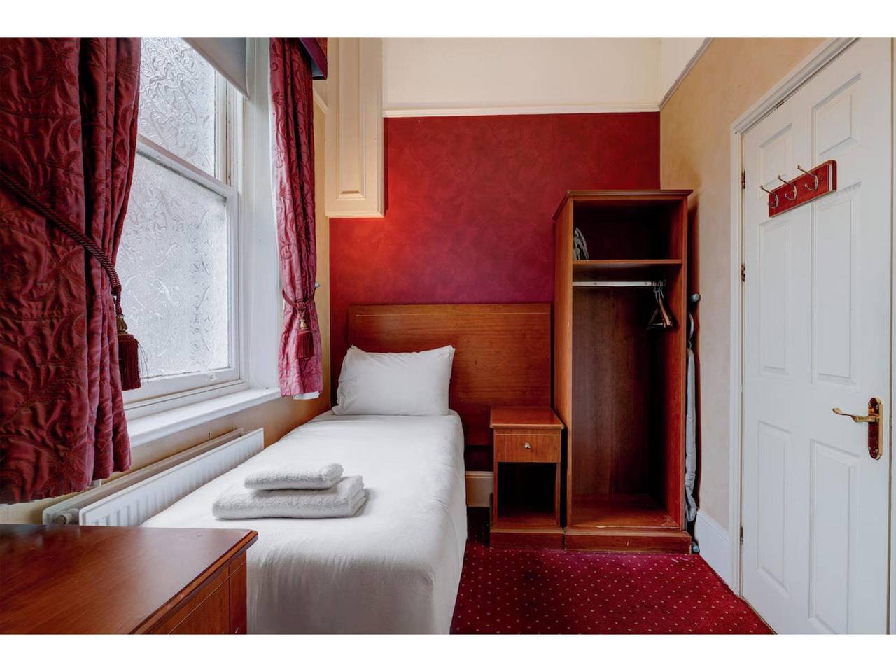 Standard Single Room in Liverpool, Merseyside