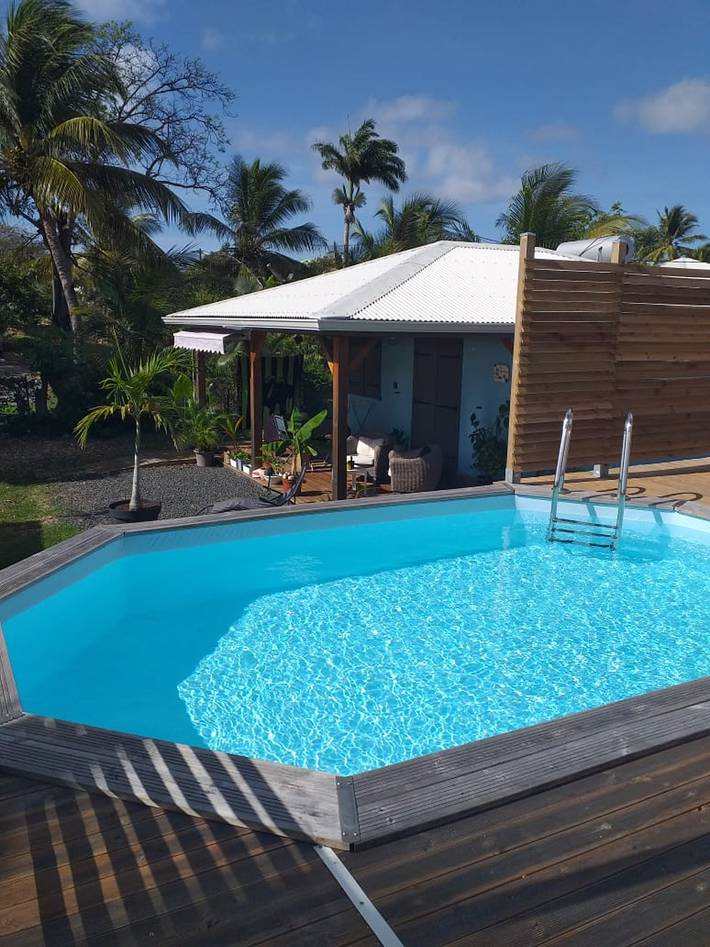 Bungalow per 4 persone, con giardino e piscina in Caraibi