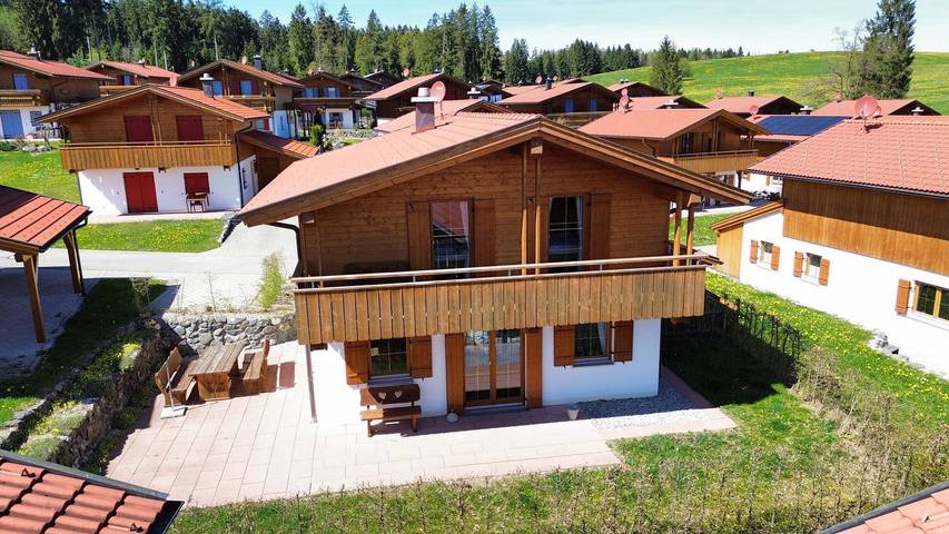 Ferienpark für 5 Personen, mit Balkon und Terrasse sowie Garten und Sauna in Lechbruck am See