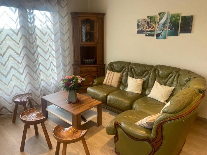 Gîte pour 7 personnes, avec terrasse et piscine à Salles-Curan - 4