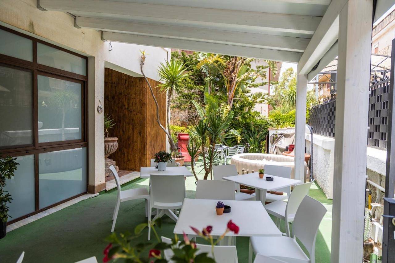 Kunesias B&B in Cinisi, Provincia di Palermo