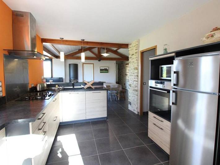 Location de vacances pour 4 personnes, avec jardin à Leynhac - 4