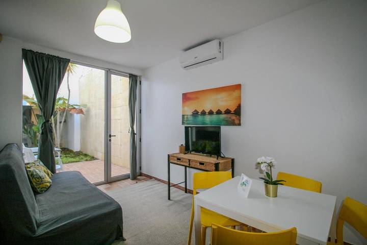 Casa de férias para 3 pessoas, com jardim e vista e ainda piscina em Castro Marim