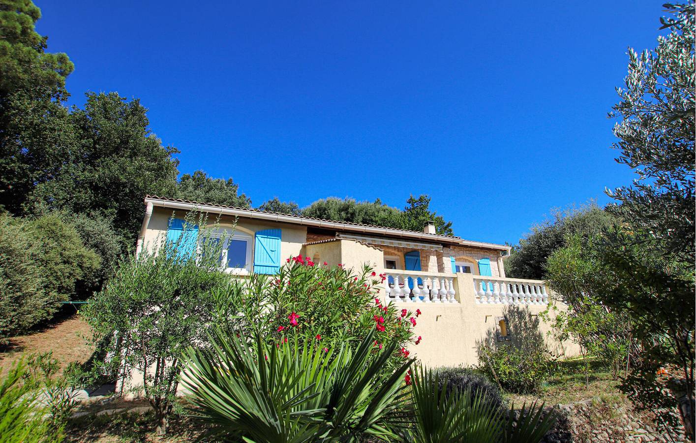 Grillin' Apartment with Pool & Parking in Colonzelle, Nyons region