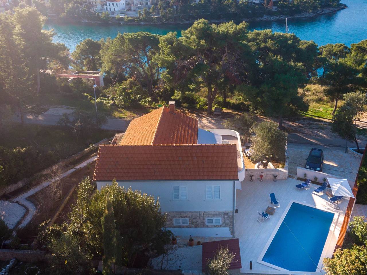 Haus in Splitska mit kostenlosem Parkplatz in Supetar, Brac