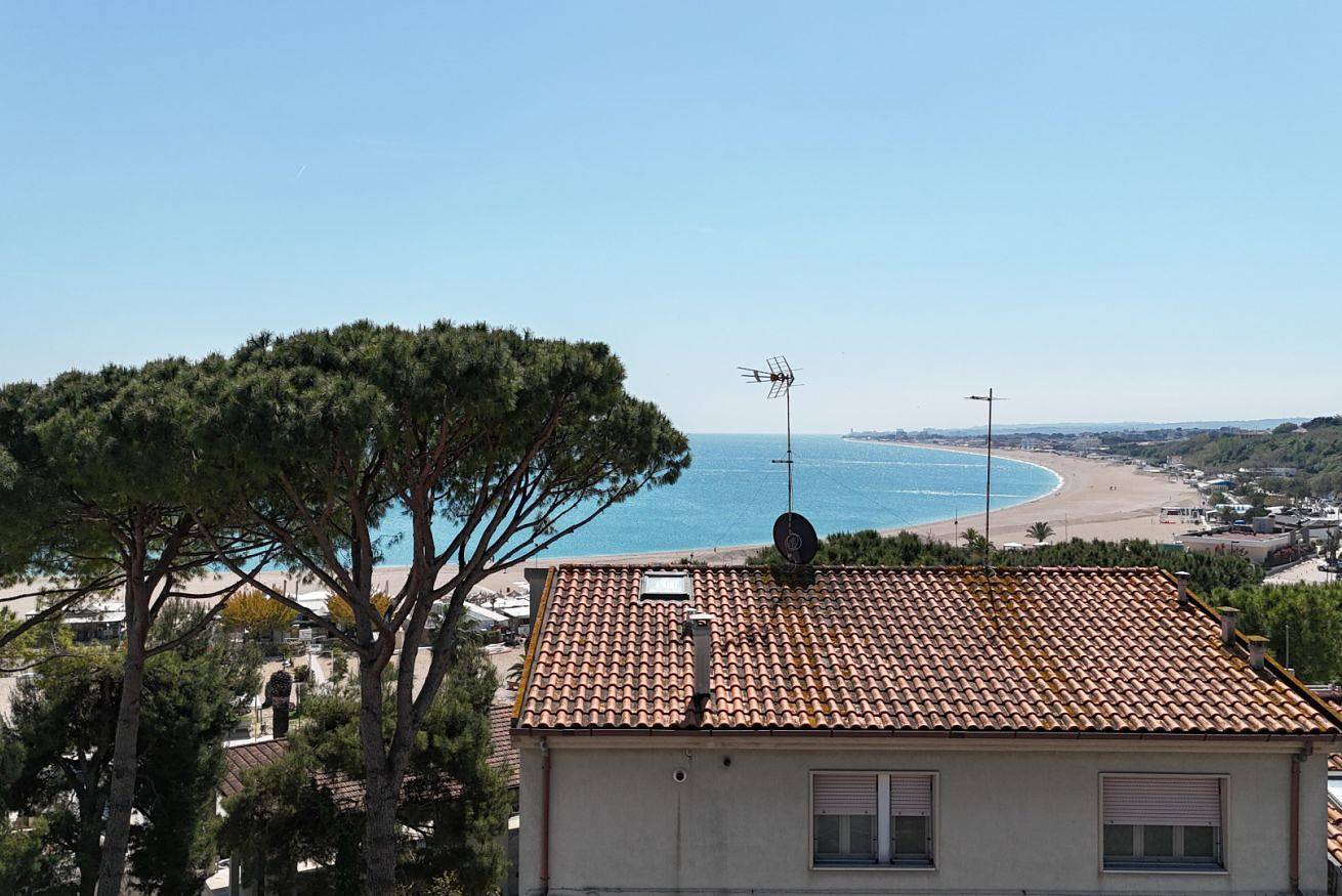 Ganze Wohnung, N285 - Numana, four-room apartment 100 mt from the sea in Numana, Riviera del Conero