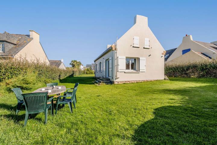 Maison de vacances pour 6 personnes, avec Jardin à Kerlouan