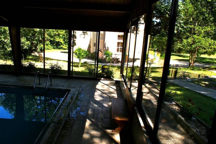 Gîte pour 2 personnes, avec vue ainsi que piscine et jardin à Cheillé - 4