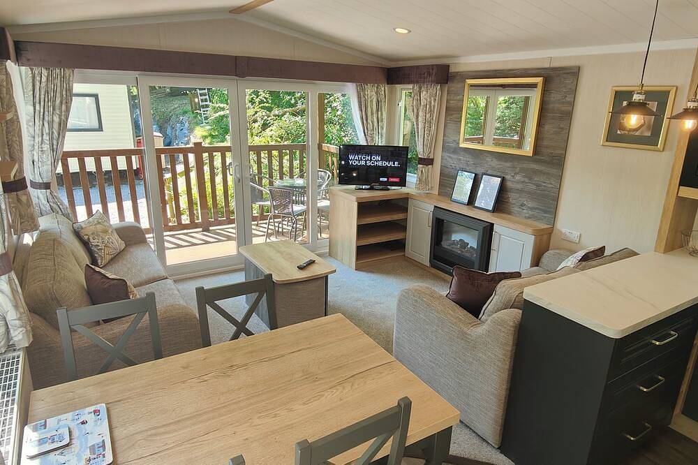 Caravan for 4 People in Gwynedd, North-Wales