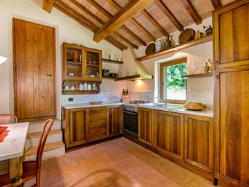 Casa Vacanza per 6 Persone in Borgo Pace, Valle del Metauro, Foto 2
