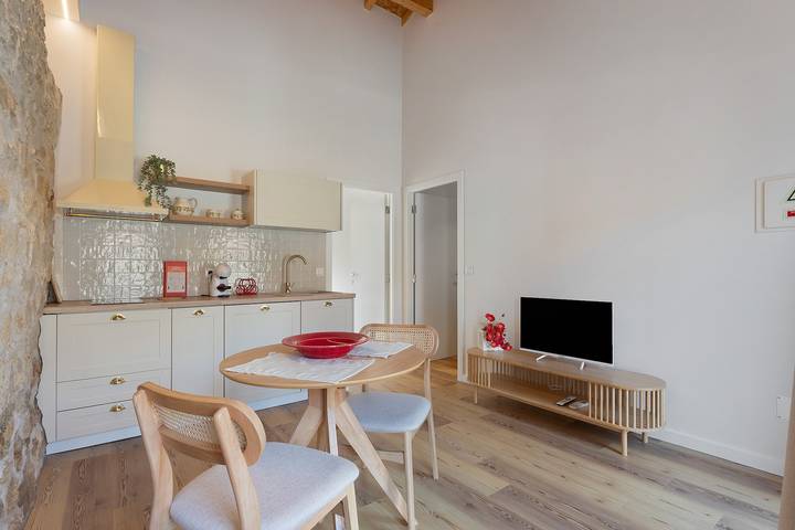 Entire apartment, Vila Santa Luzia 4 with Shared Pool, Wi-Fi and Air Conditioning in Fátima, Santarém District