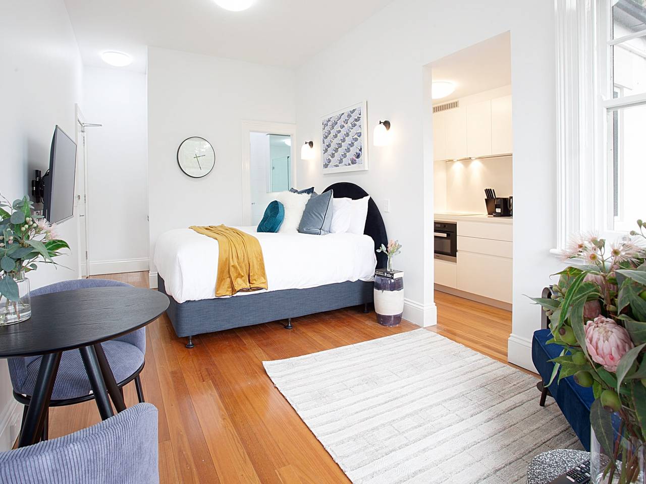 Studio entier, Magnifique studio dans un immeuble patrimonial avec balcon in Sydney, New South Wales