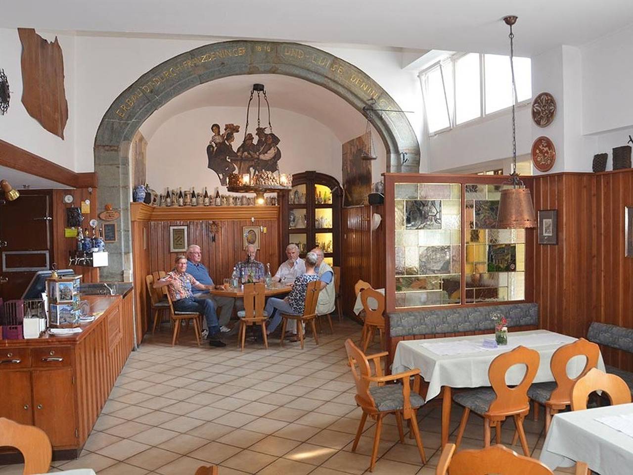 Hotel Felsenkeller - Doppelzimmer in Idstein, Rheingau-Taunus-Kreis