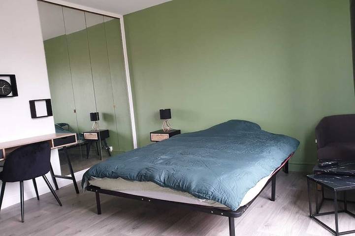 Chambre d’hôte pour 2 personnes à Évry