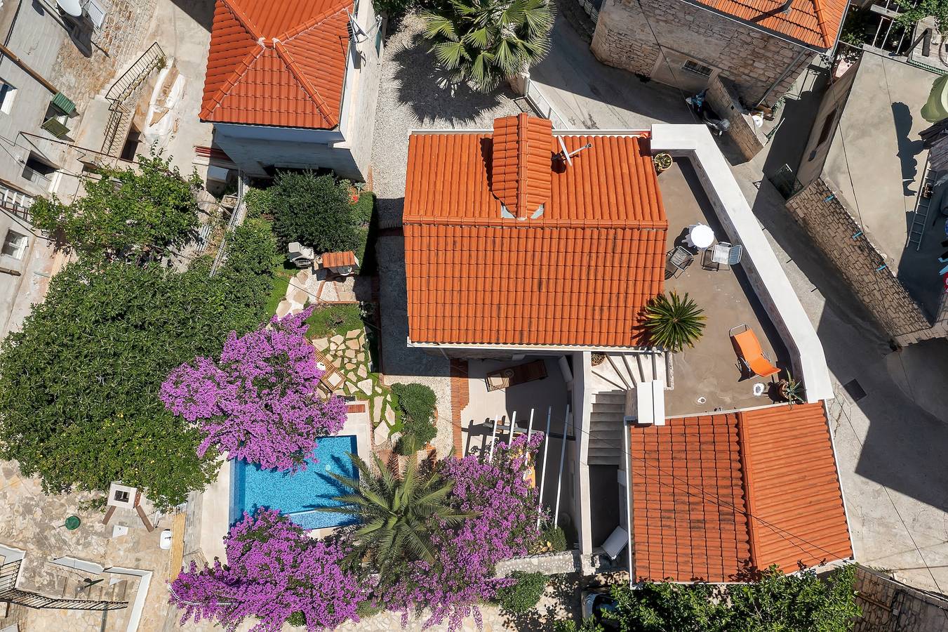 3-Zimmer-Haus mit Terrasse und Meerblick Sutivan, Brac K-16300 in Sutivan, Brac