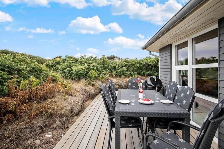 Ferienhaus für 6 Personen, mit Terrasse und Whirlpool sowie Sauna in Agger - 2