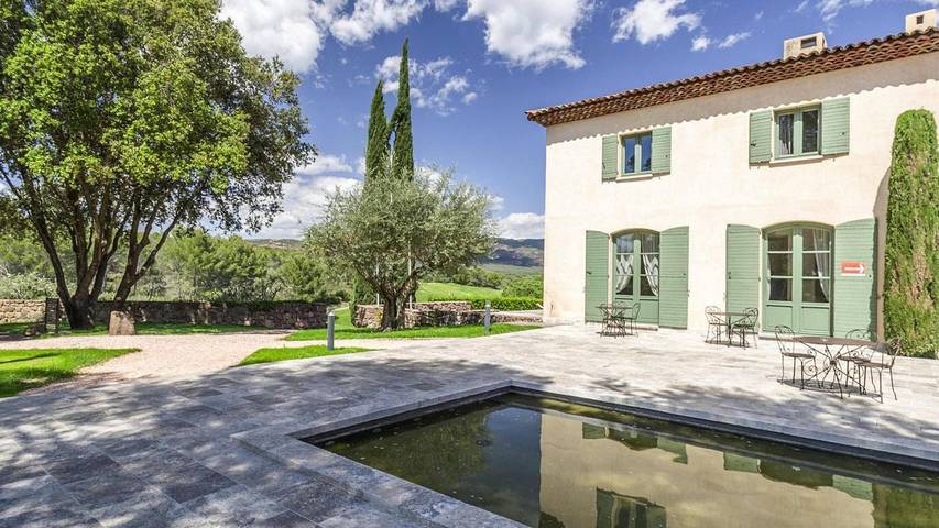 Vakantiewoning voor 4 personen, met sauna en zwembad, met huisdier in La Motte