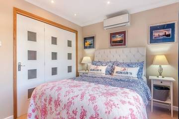 Cottage for 4 People in Hayling Island, Havant, Photo 2