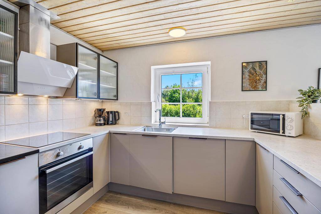 Wunderschönes Ferienhaus mit Pool und Spielgeräten in Vester Husby, Husby (Dänemark)