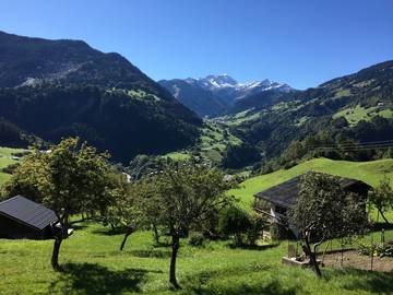 Gîte pour 6 personnes, avec jardin et terrasse en Savoie