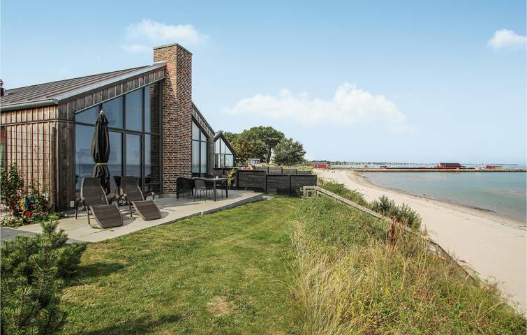 Ferienhaus für 6 Personen, mit Terrasse und Sauna in Dänemark