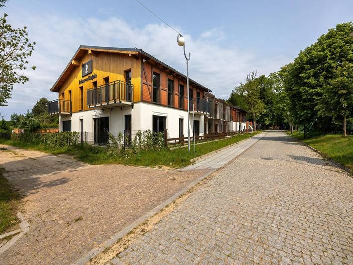 Ferienwohnung für 4 Personen, mit Terrasse und Pool