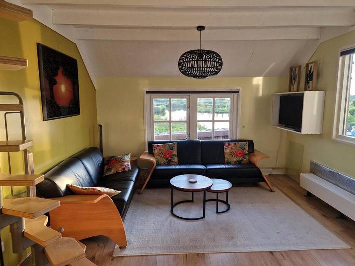 Location de vacances pour 2 personnes, avec vue sur le lac et jardin ainsi que vue et terrasse dans Wormer - 3