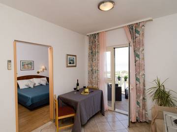 Apartment for 3 People in Cavtat, Općina Konavle, Photo 2