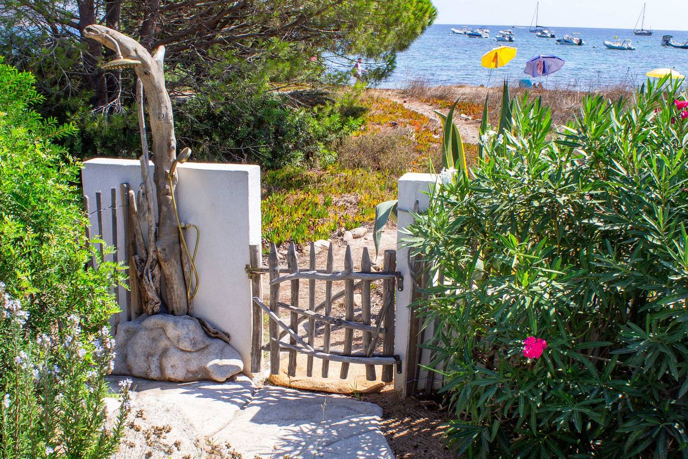 Villa für 12 Personen mit Garten in San Ciprianu, Lecci