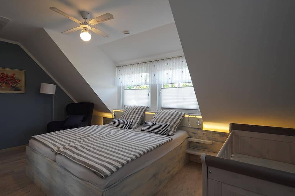 Ganze Wohnung, Ferienwohnunge \"Milan\" am Krakower See mit Terrasse und Spielecke in Serrahn, Kuchelmiß