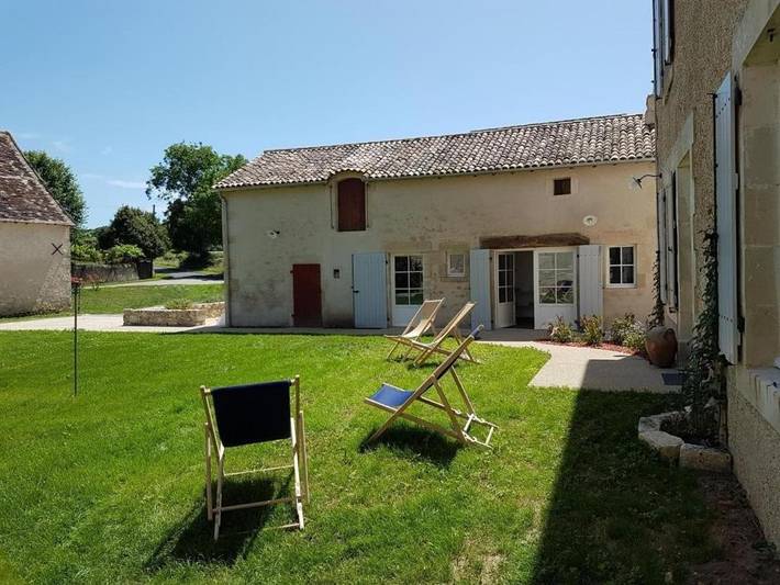 Maison de vacances pour 2 personnes, avec Terrasse ainsi que Jardin et Piscine