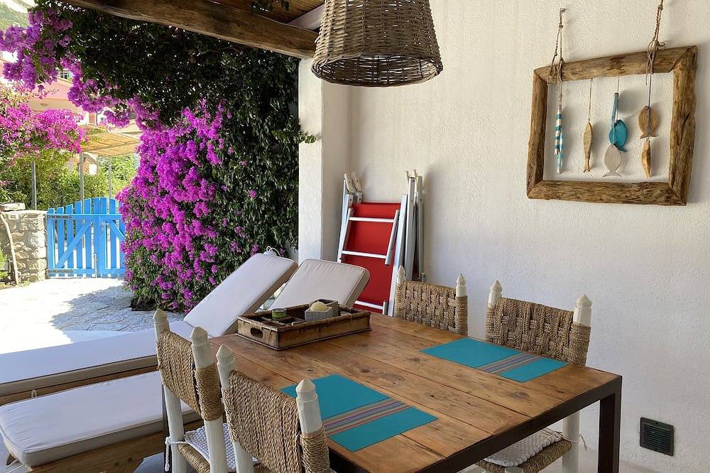Cottage  Deluxe  sulla costa del sole a 80 m dal mare loc. Chiessi in Chiessi, Isola d'Elba