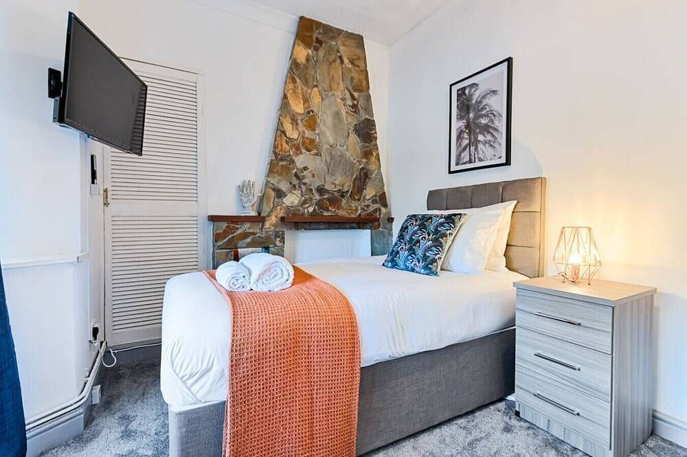 Contractor Base • City Centre • Tvs in All Rooms in Swansea, Swansea e dintorni