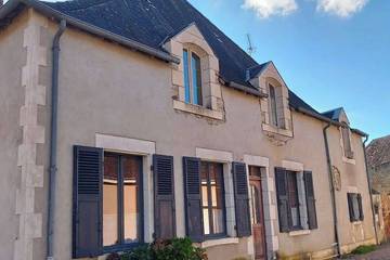 Location de vacances pour 6 personnes, avec jardin à Prissac