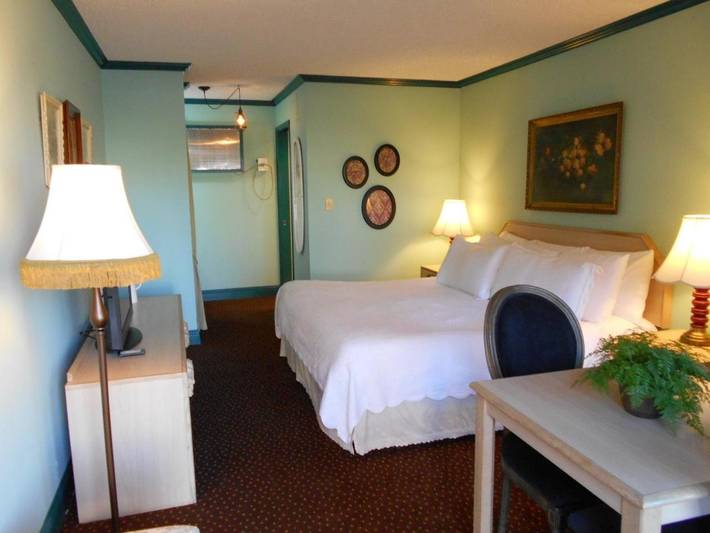 Hotel para 4 personas - 1