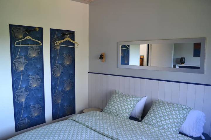Gîte pour 4 personnes, avec jacuzzi ainsi que jardin et terrasse à Esclauzels - 2