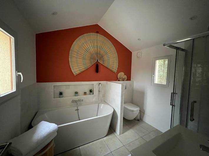 Location de vacances pour 3 personnes, avec jacuzzi et jardin à Pontoise - 4