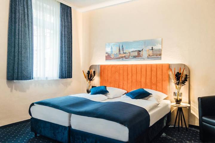 Hotel für 3 Personen in Ottensen Hamburg