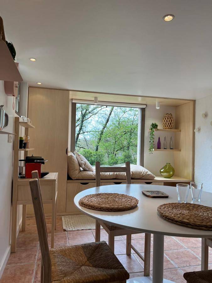 Location de vacances pour 5 personnes, avec jardin et vue, animaux acceptés à Sauveterre-de-Rouergue - 3