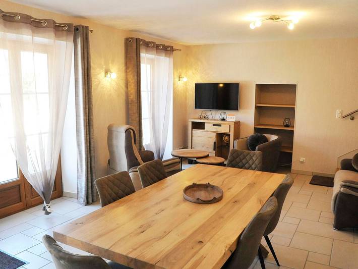 Modernes Ferienhaus am Weinberg mit Terrasse und Komfort inklusive in Maligny, Auxerre und Umgebung