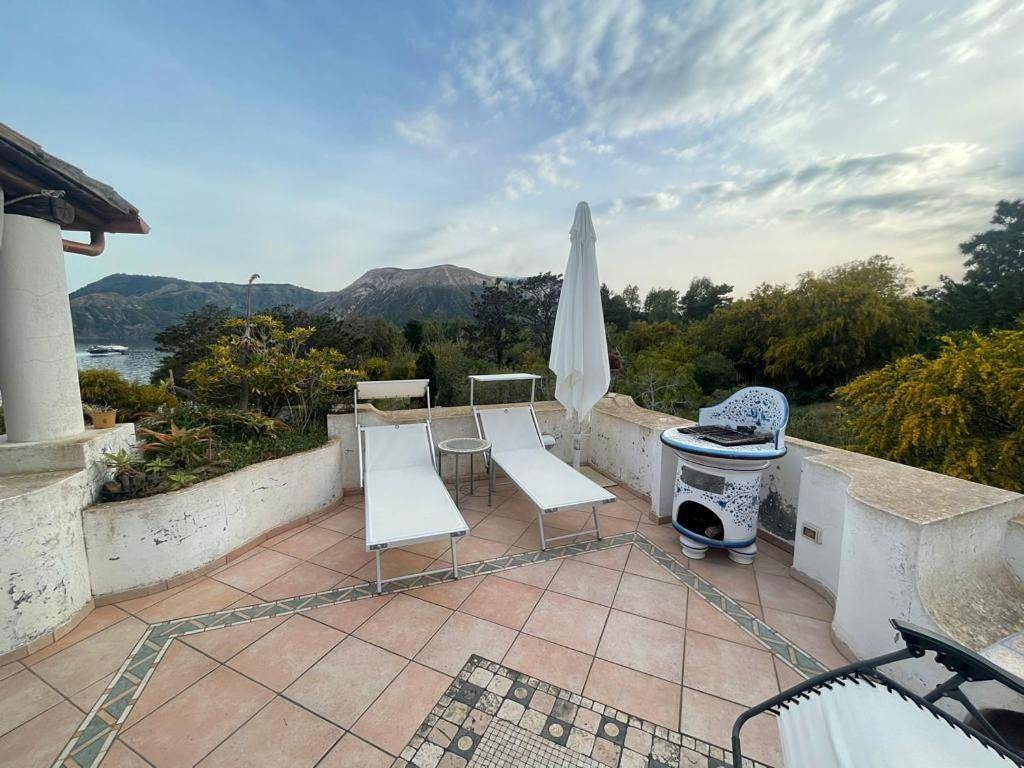 Casa Comarca in Vulcano