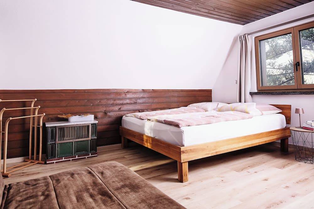 Erlebnisurlaub im Erzgebirge auf 1.000 m² Grundstück für 4 bis 6 Personen in Drebach, Erzgebirge